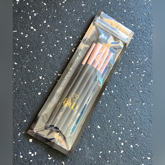 BYOD | 5pc Eye Brush Set - Picture 2 of 4